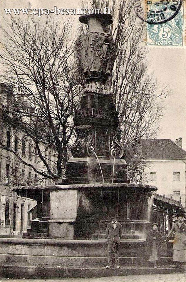BESANÇON - Fontaine de la Place Labourée